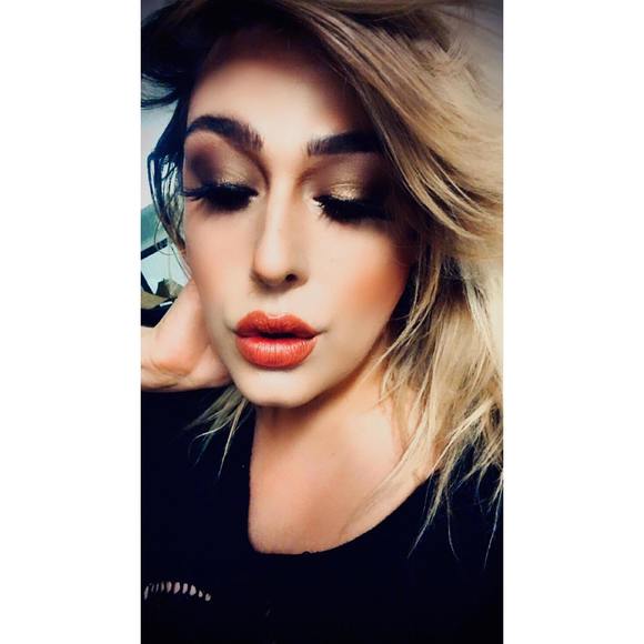 Meet your Posher, Jesse - Picture 1 of 1